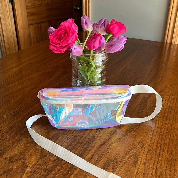 Levi’s clear belt bag - Picture 2 of 4